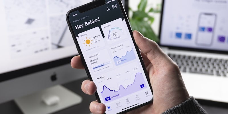 VSport官方APP在手机和平板电脑上展示的界面截图