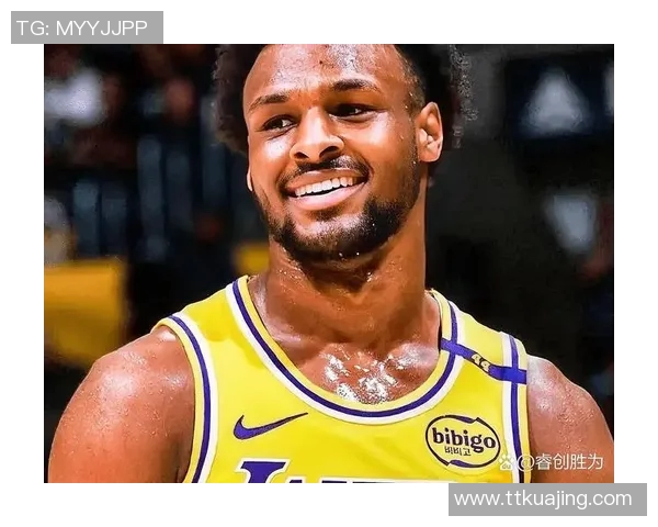 詹姆斯8分钟采访全文：布朗尼还会变更强东契奇超出普通球星范畴